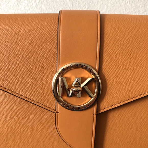 NWT authentic MICHAEL MICHAEL KORS Convertible Bag